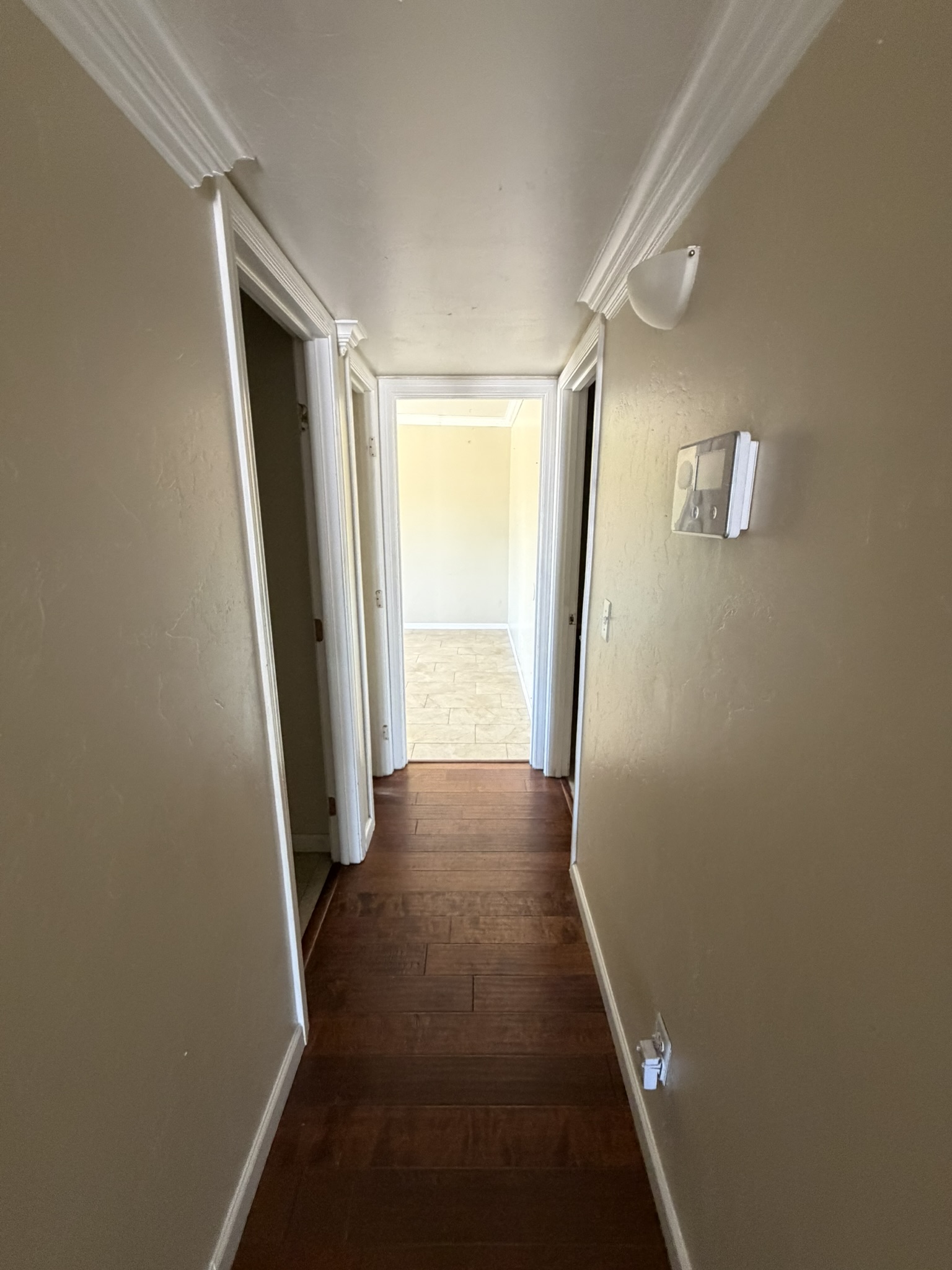 Property image 8 / 14