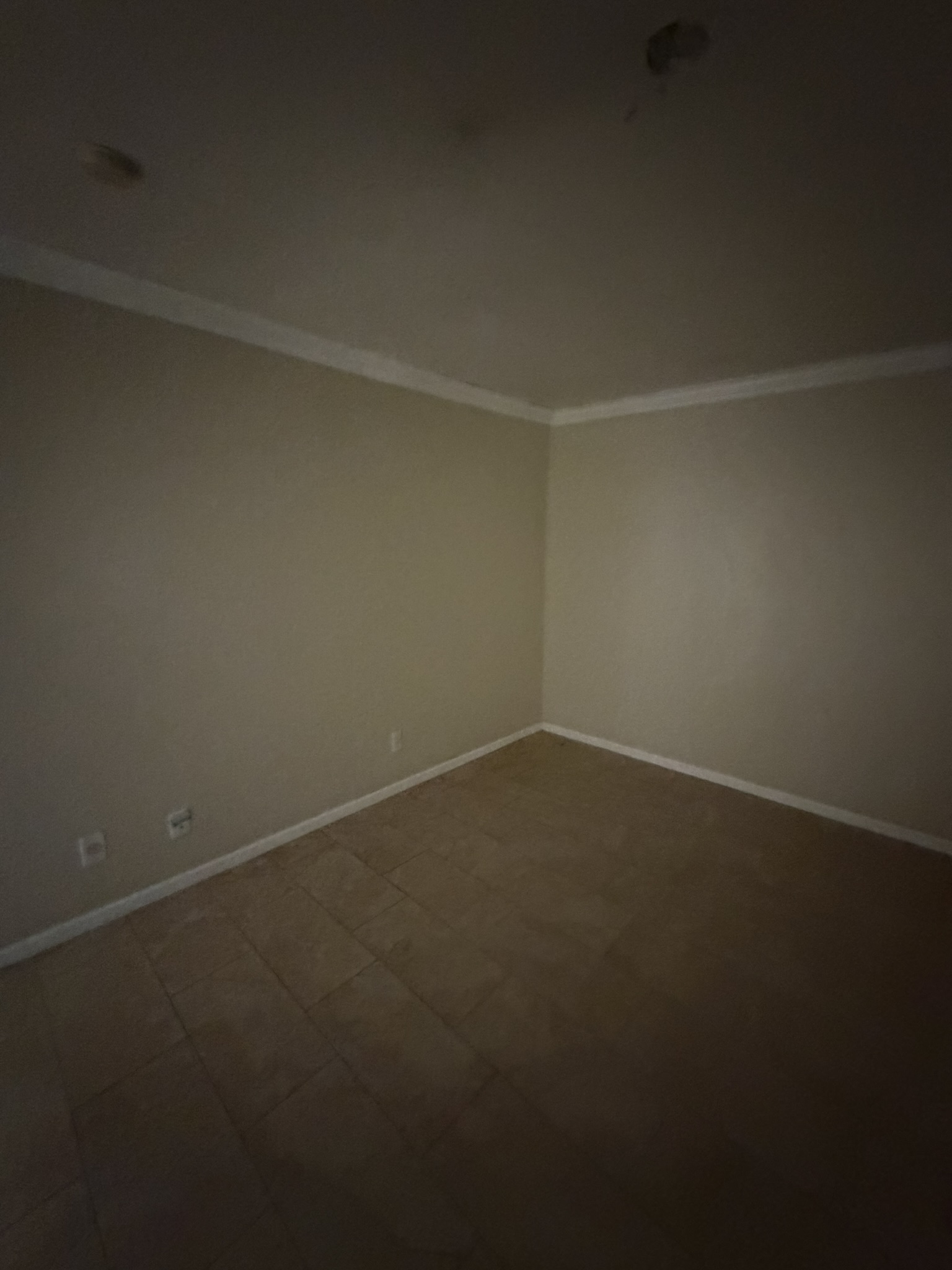 Property image 9 / 14