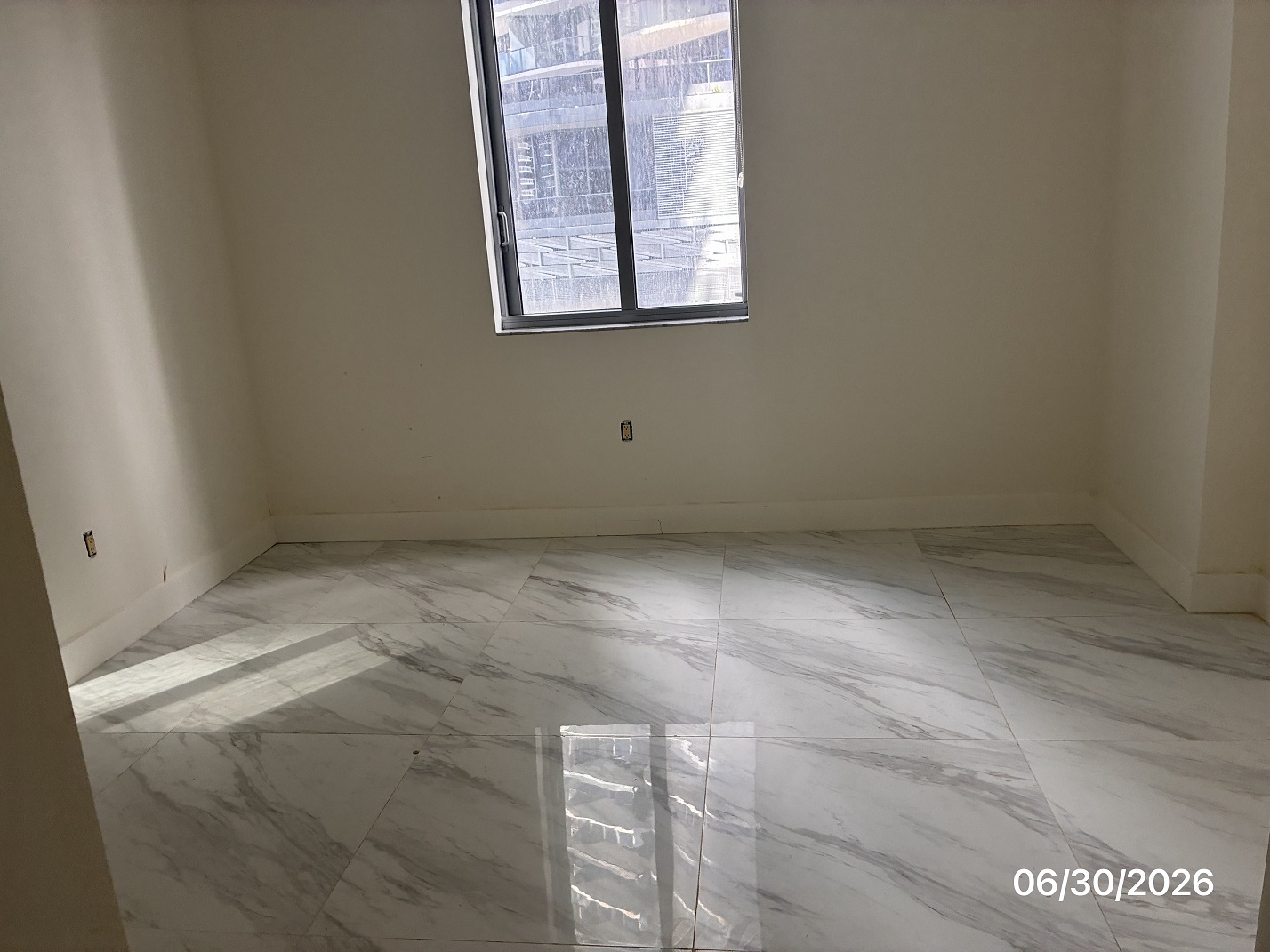 View property gallery image 2
