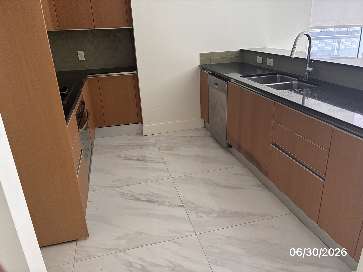 View property gallery image 4