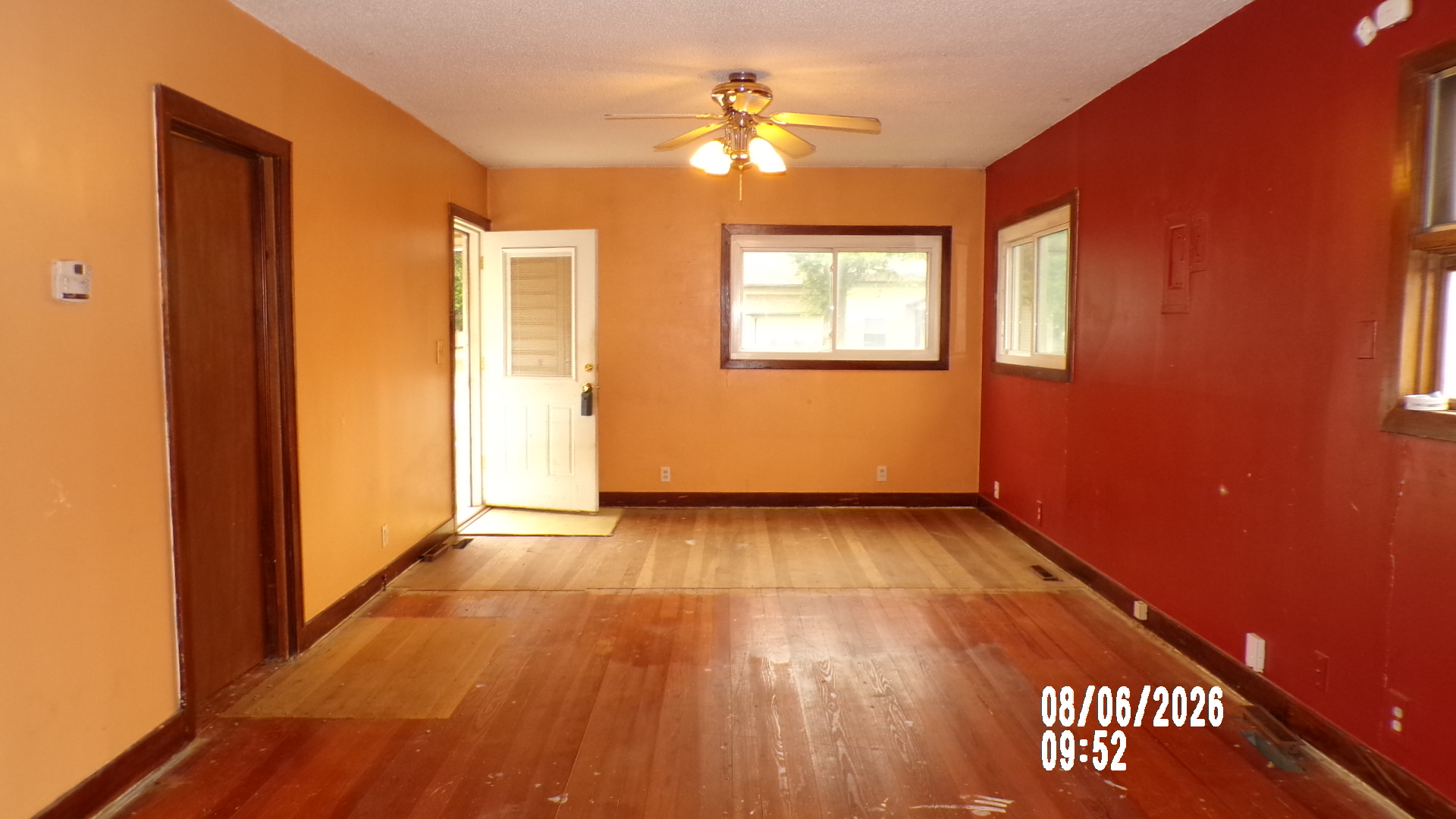 View property gallery image 3