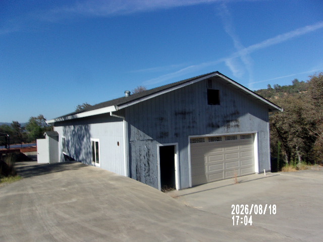 View property gallery image 2