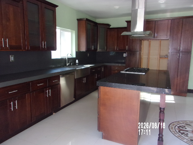 View property gallery image 4
