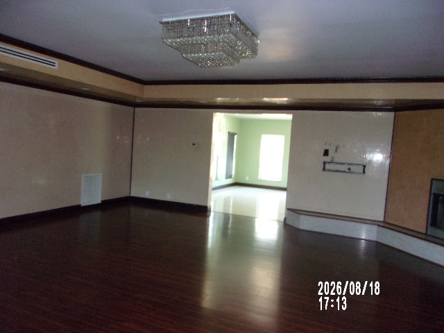 Property image 6 / 13