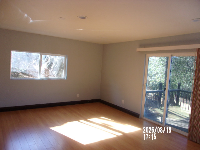 Property image 9 / 13