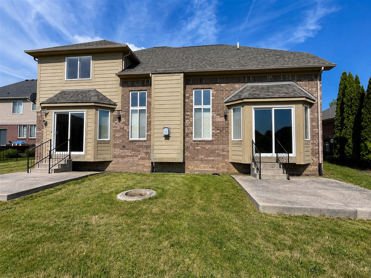 View property gallery image 2