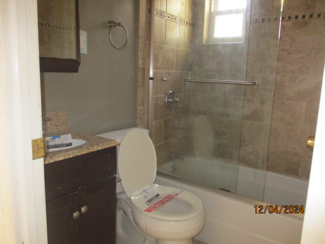 Property image 6 / 8