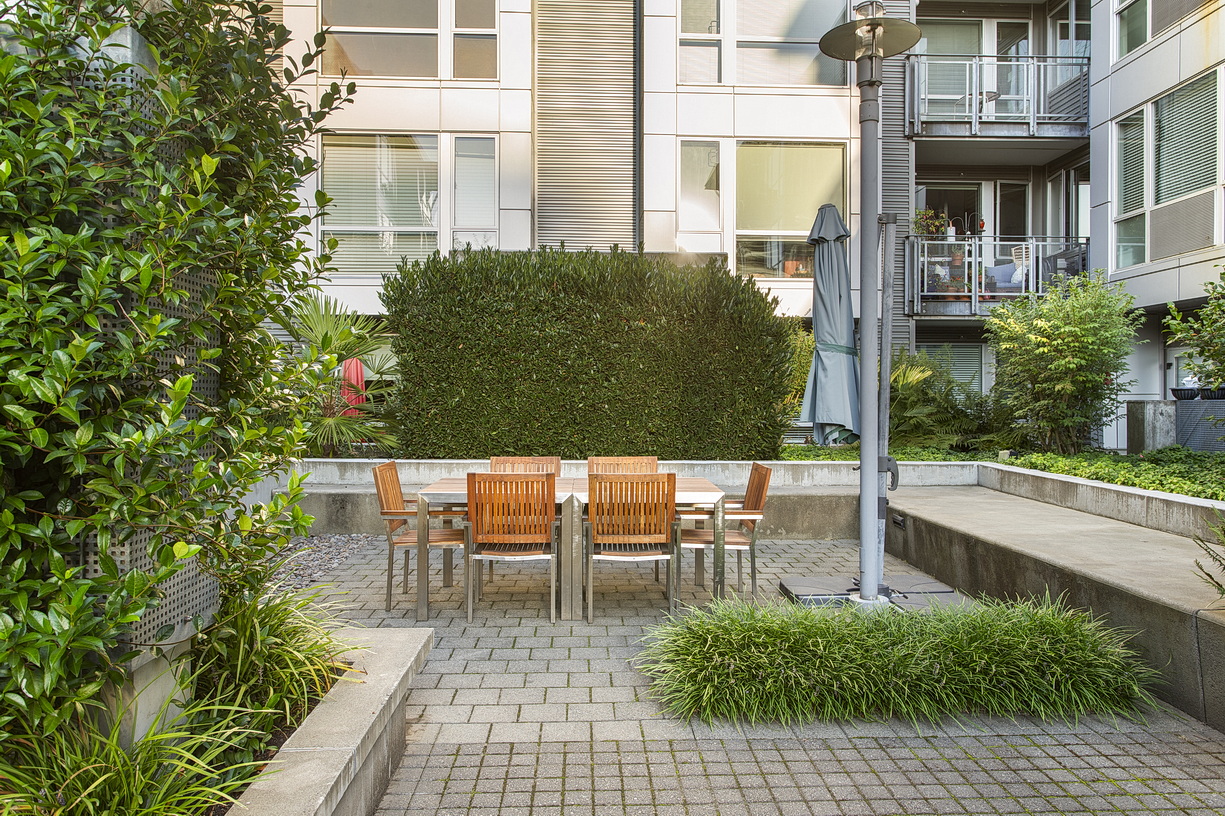 View property gallery image 4