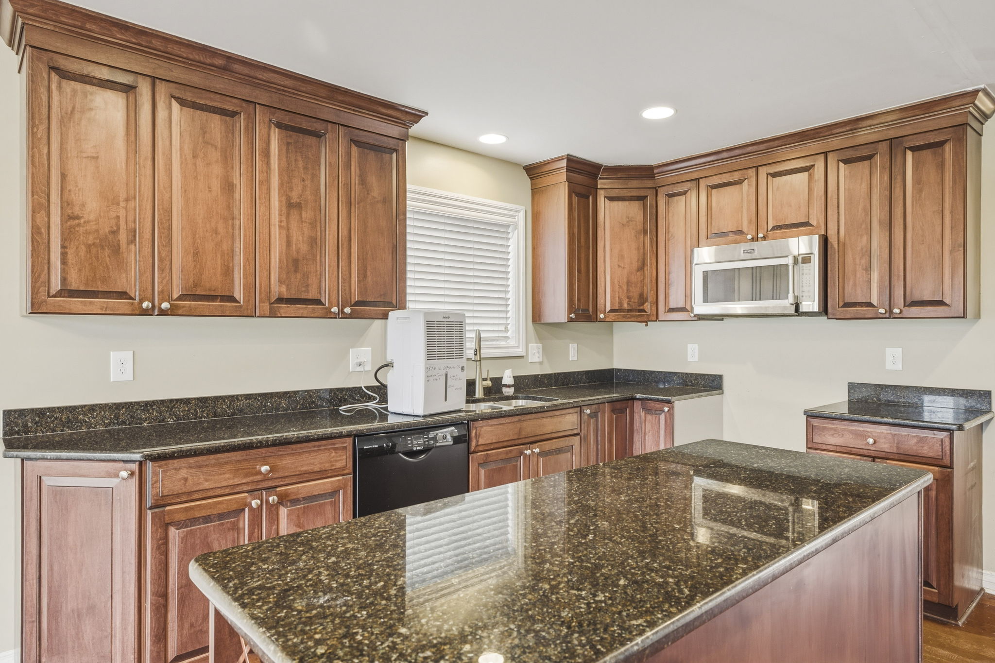 Property image 10 / 20