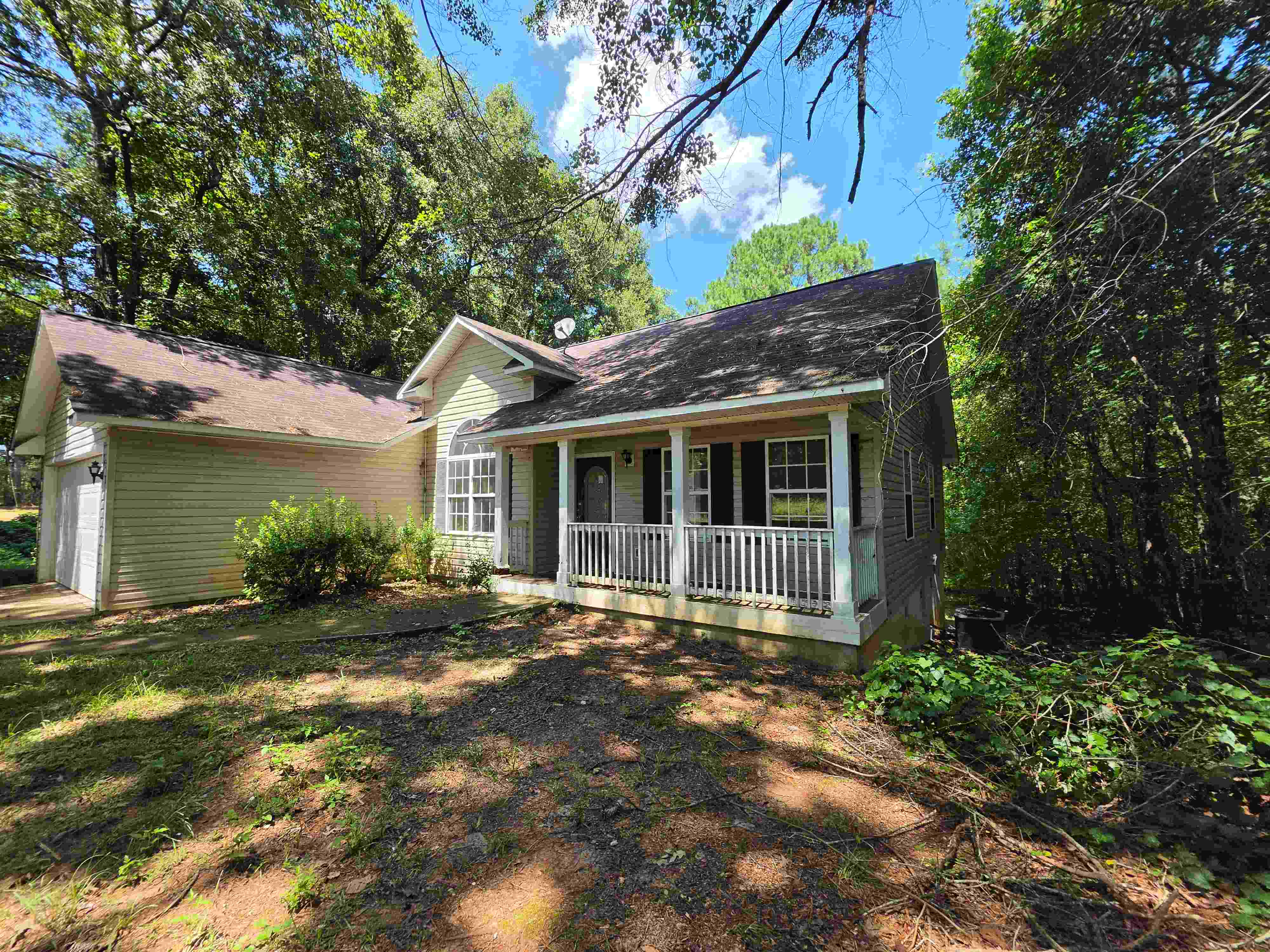Home - 303 Nelson Rd Nw, Milledgeville, GA 31061