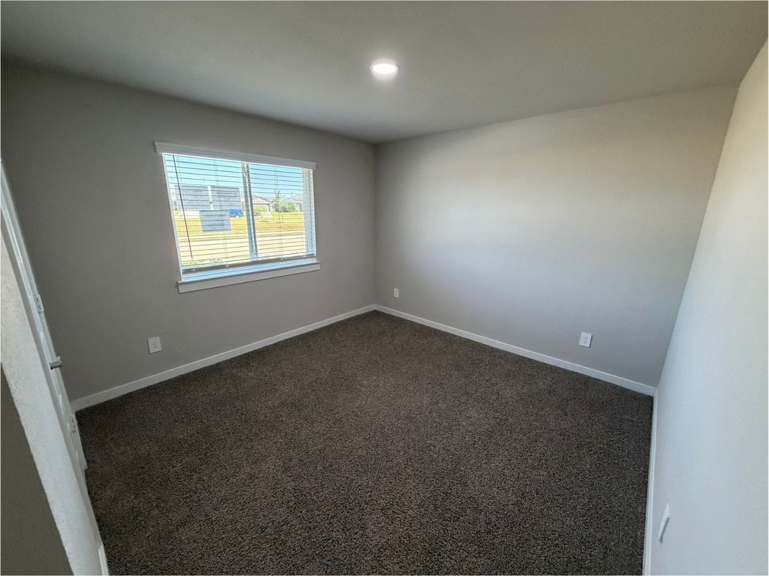 Property image 15 / 19