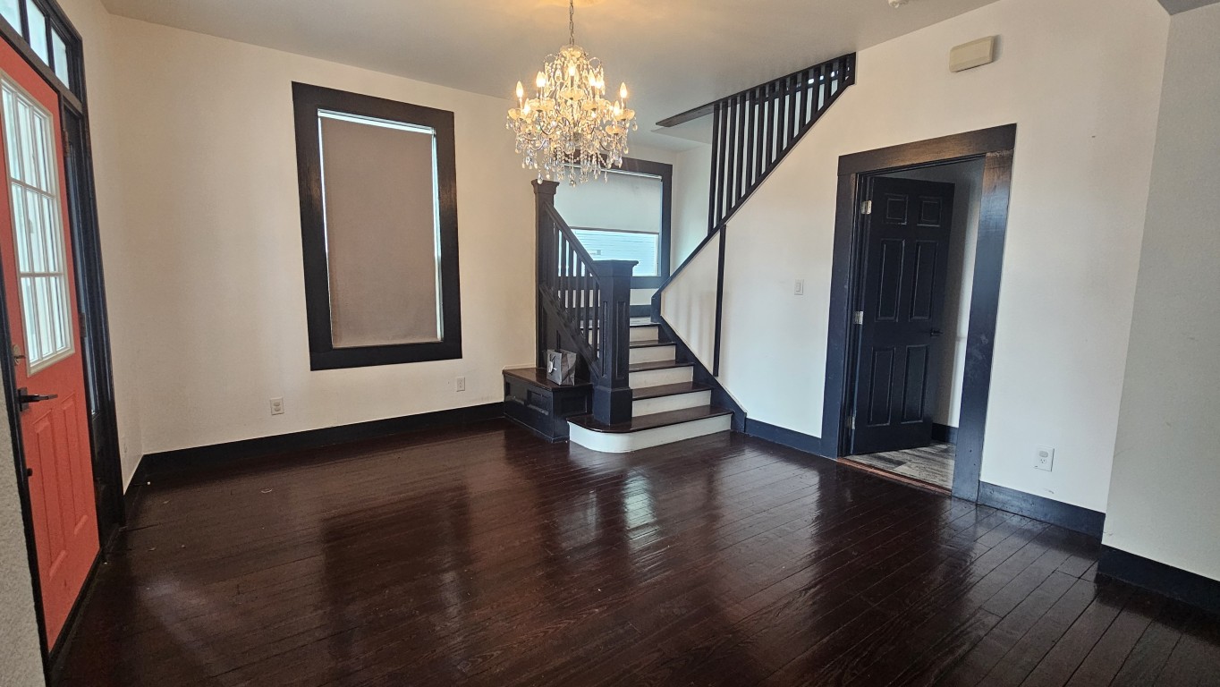 View property gallery image 5