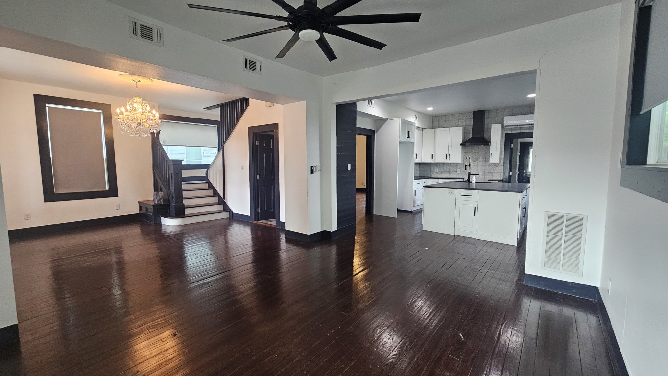 View property gallery image 3
