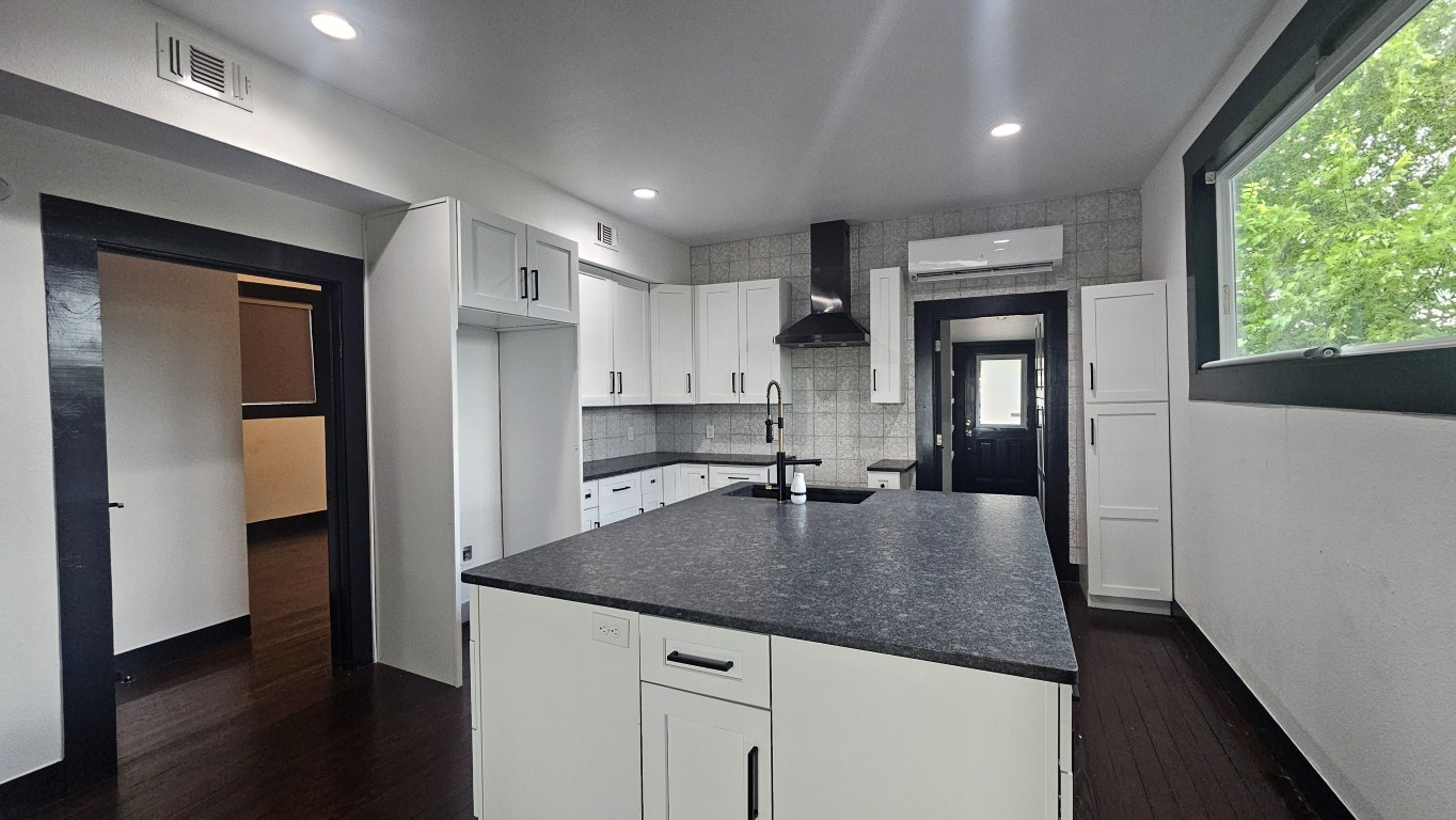 Property image 6 / 22