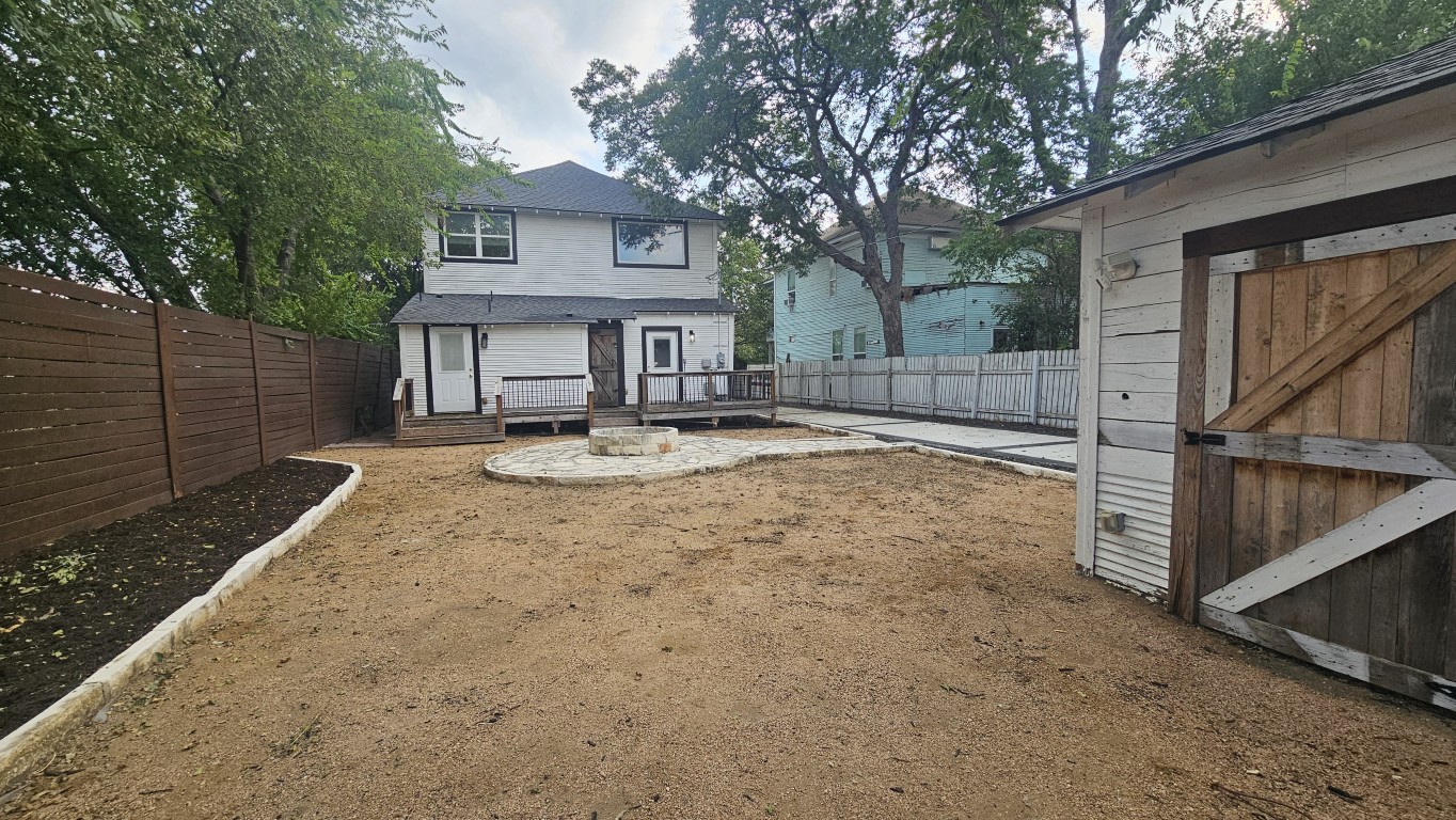 Property image 21 / 22