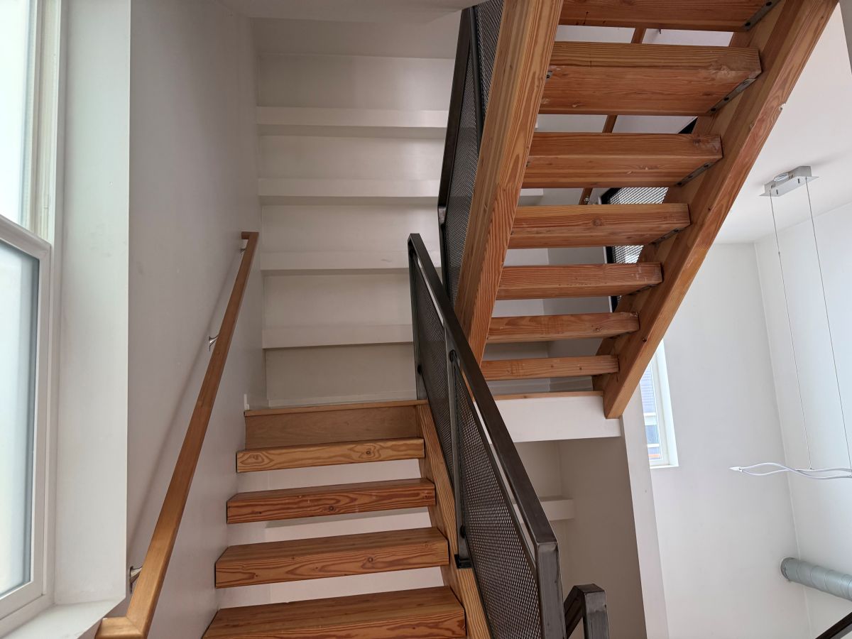 View property gallery image 3