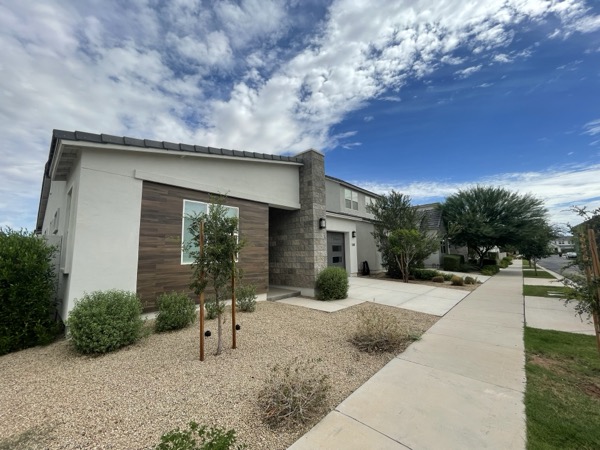 Home - 5611 S Feliz, Mesa, AZ 85212