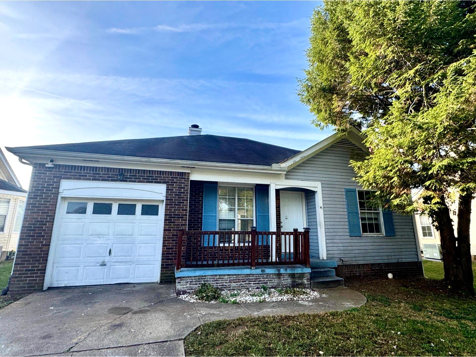 View property gallery image 1